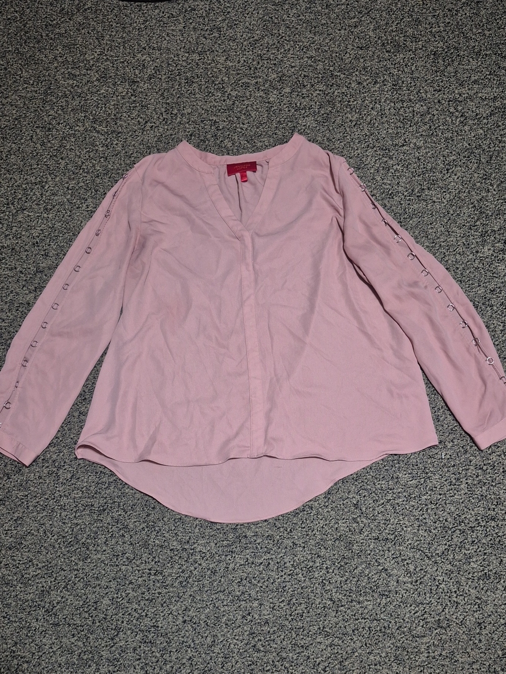 Jennifer Lopez Light Pink V-Neck Long Sleeve Blouse with Sleeve Eyelet Detail